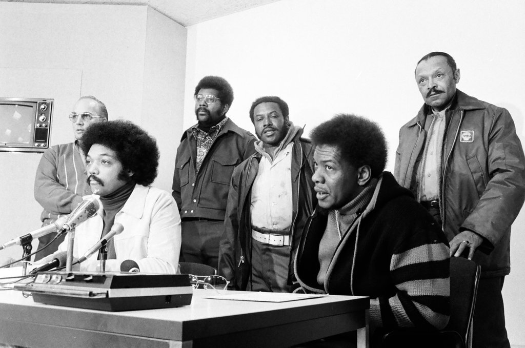 Jesse Jackson meets with Standard Oil Co. Executive - Peters (Clarence or Pete) for Chicago Sun-Times