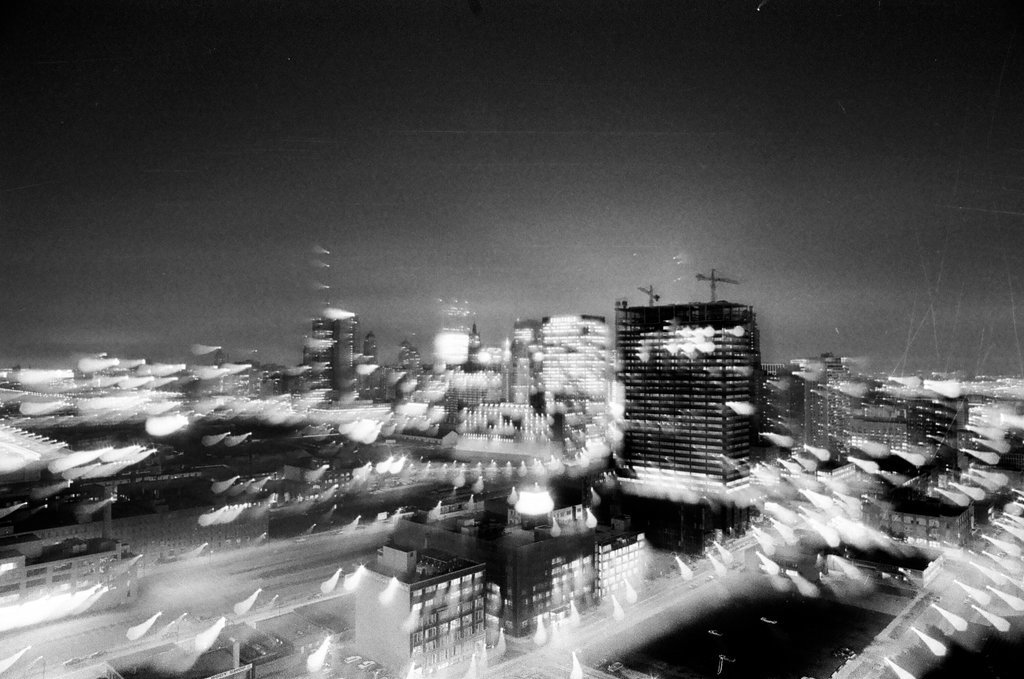 Downtown Chicago streets at night - Howard D. Simmons for Chicago Sun-Times
