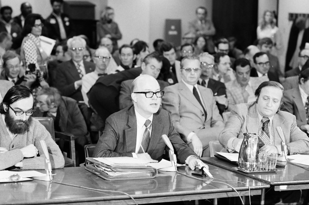 Hearing on gasoline shortage - Henry Herr Gill for Chicago Sun-Times
