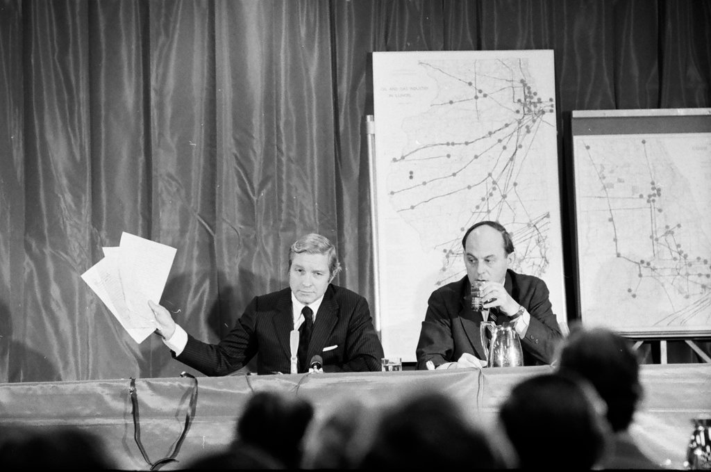 Hearing on gasoline shortage - Henry Herr Gill for Chicago Sun-Times