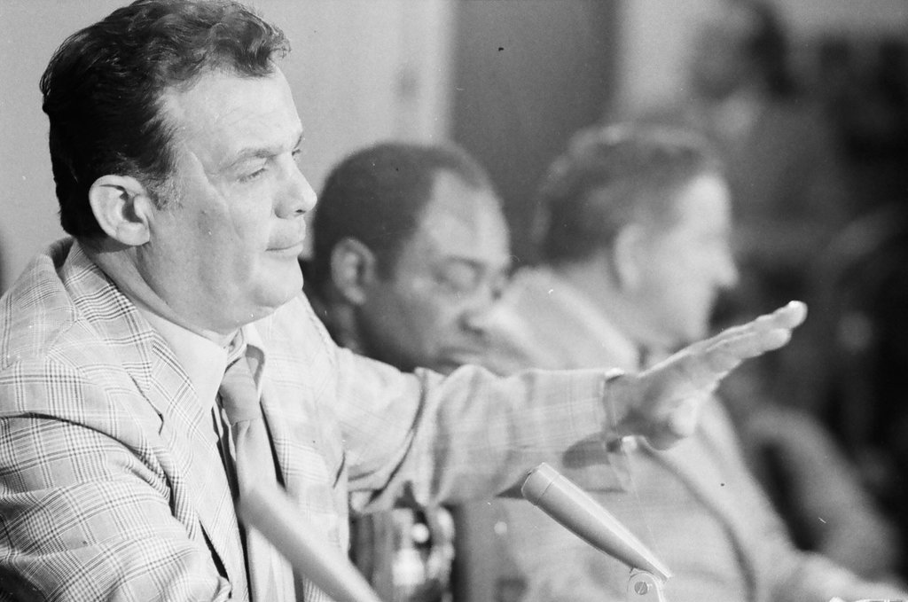 Hearing on gasoline shortage - Henry Herr Gill for Chicago Sun-Times