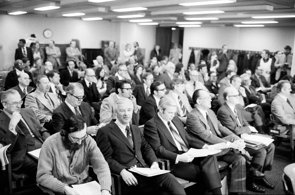 Hearing on gasoline shortage - Henry Herr Gill for Chicago Sun-Times