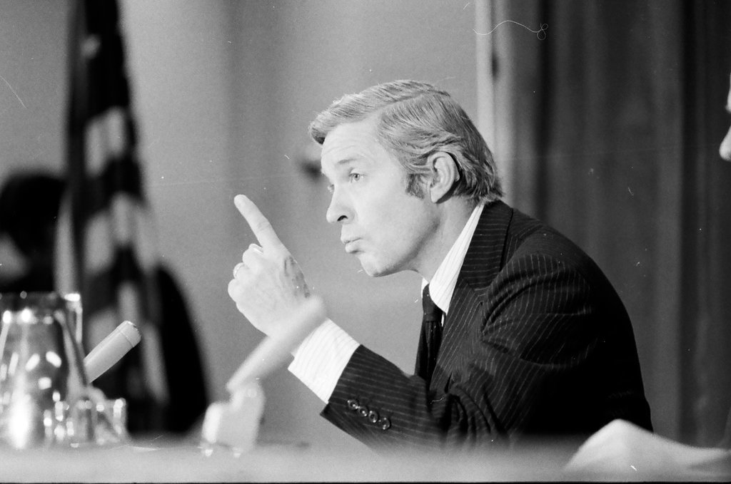 Hearing on gasoline shortage - Henry Herr Gill for Chicago Sun-Times