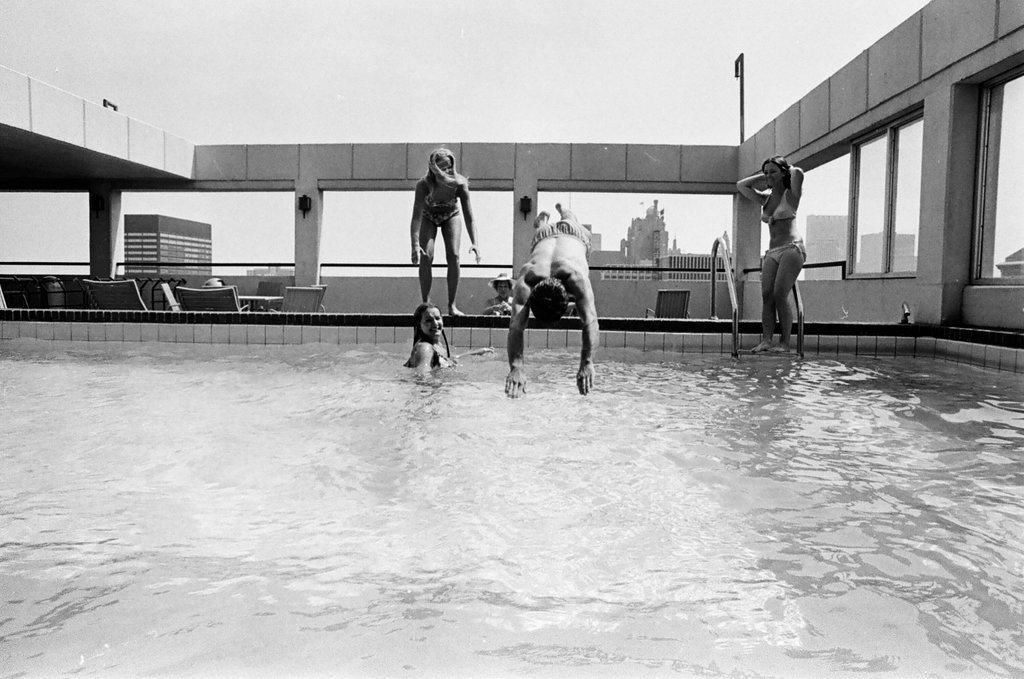 Roof-top services in downtown Chicago - John H. White for Chicago Sun-Times
