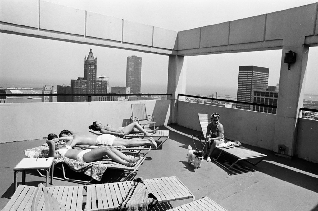 Roof-top services in downtown Chicago - John H. White for Chicago Sun-Times