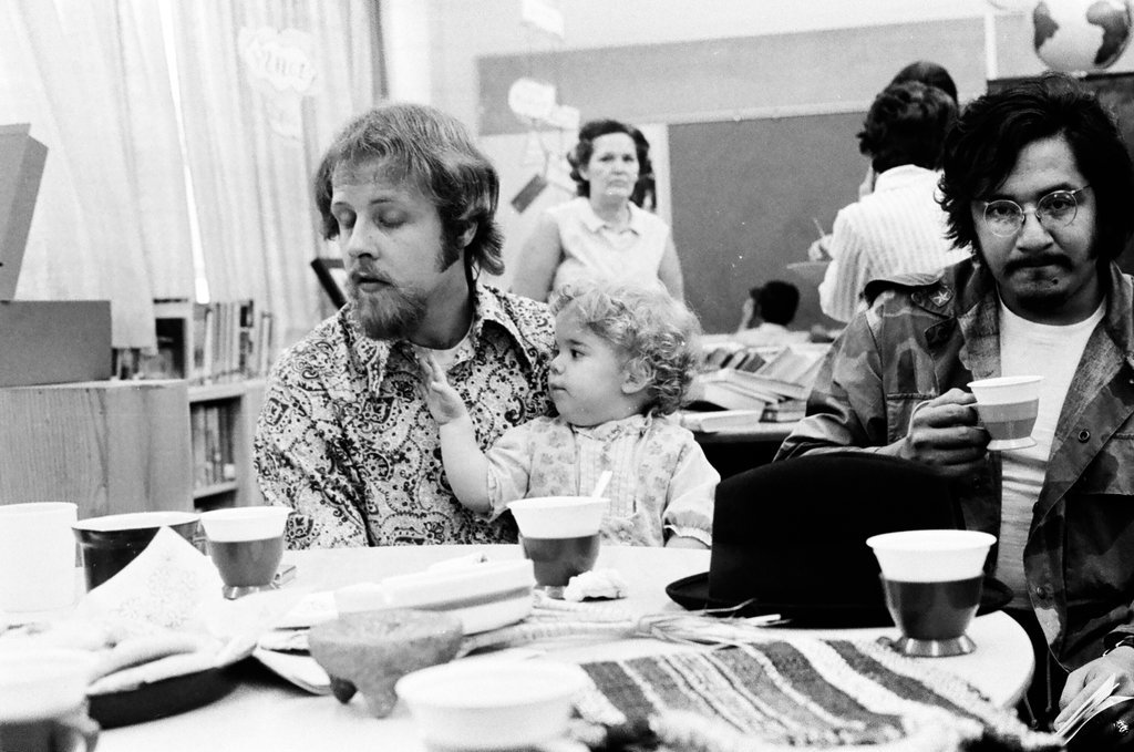 Latin American families at St. Pius School - William (Bill) Deluga for Chicago Sun-Times