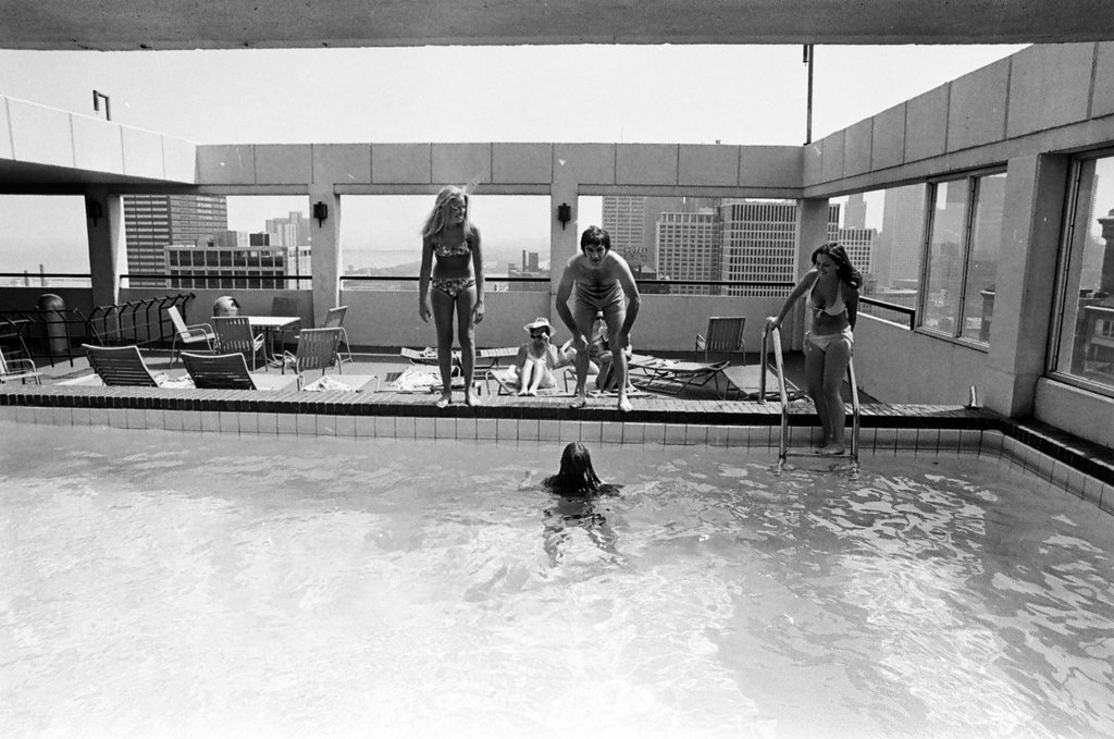 Roof-top services in downtown Chicago - John H. White for Chicago Sun-Times