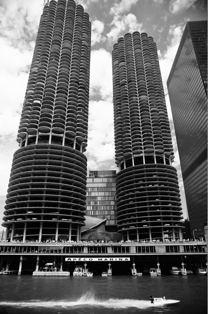 Lakefront Festival boat race - Bob Fila for Chicago Sun-Times