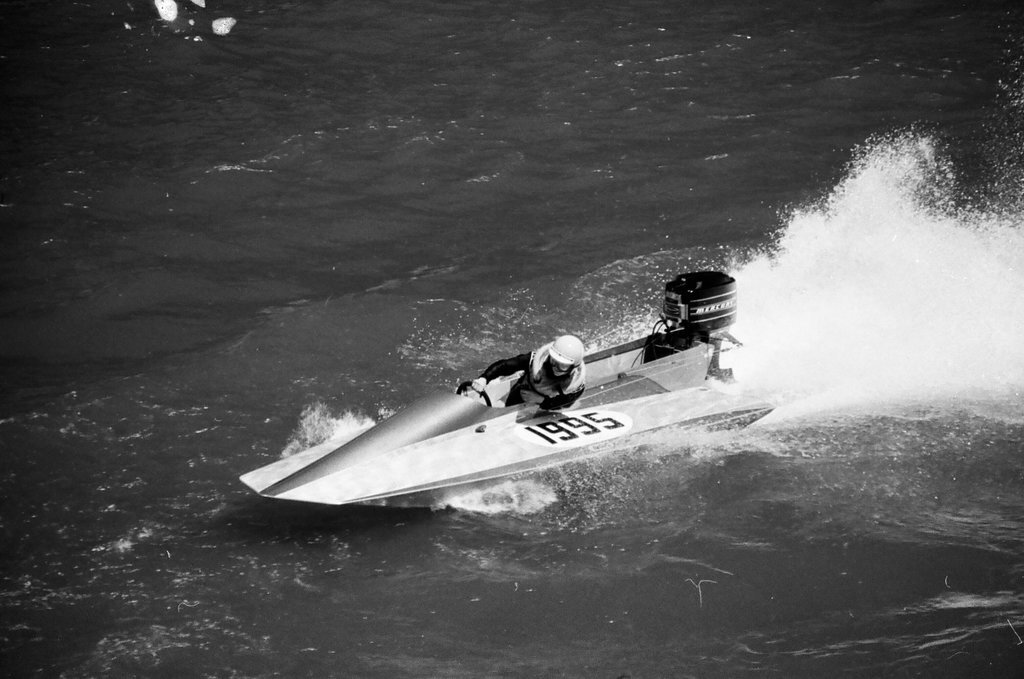 Lakefront Festival boat race - Bob Fila for Chicago Sun-Times
