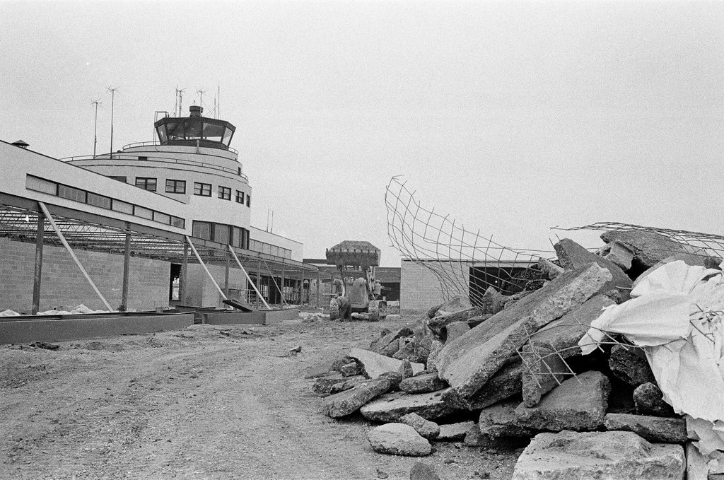 Chicago History Museum Images - Renovations and construction underway ...