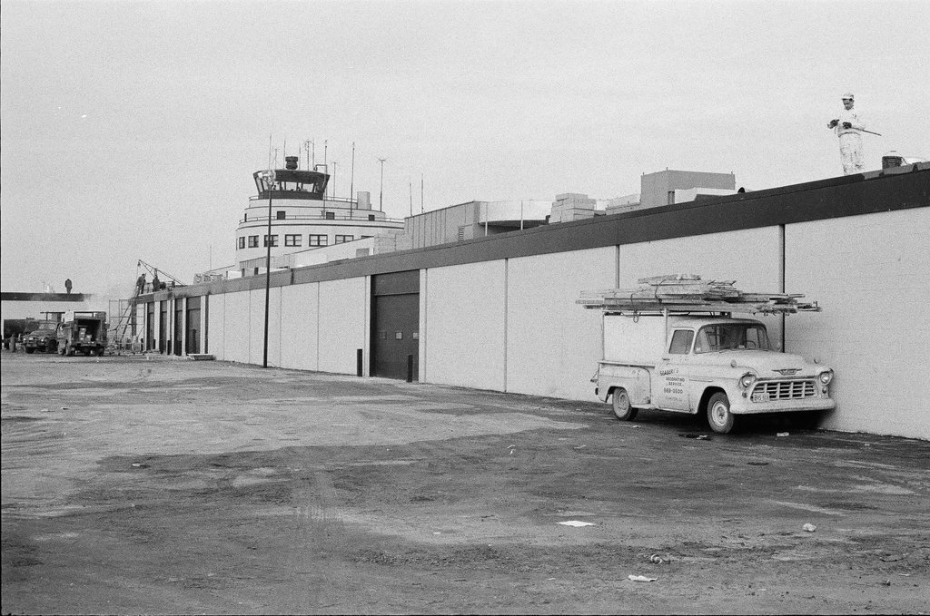 General scenes at Midway Airport - Hartland Klotz for Chicago Sun-Times