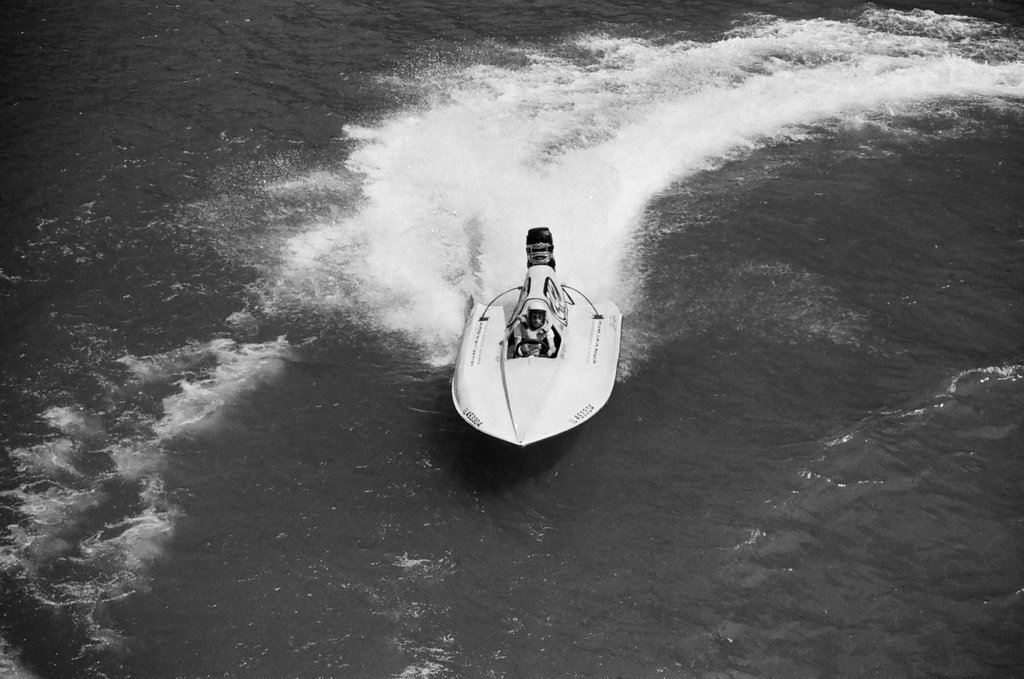 Lakefront Festival boat race - Bob Fila for Chicago Sun-Times