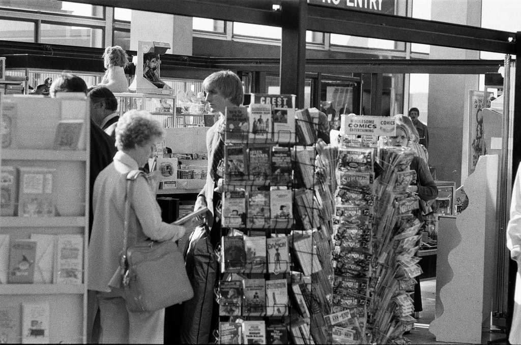 Gift shop at O'Hare Airport - Edmund Jarecki for Chicago Sun-Times