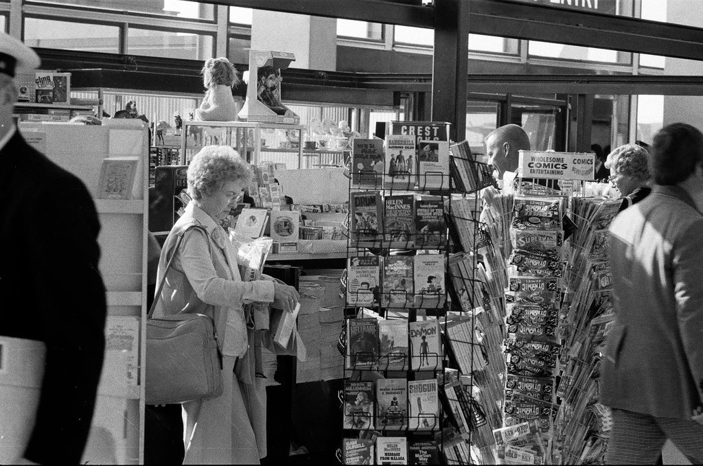 Gift shop at O'Hare Airport - Edmund Jarecki for Chicago Sun-Times