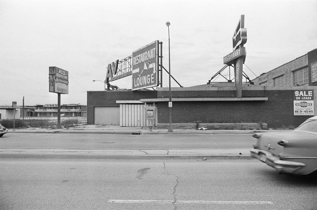 Midway Airport neighborhood - Charles Krejcsi for Chicago Sun-Times