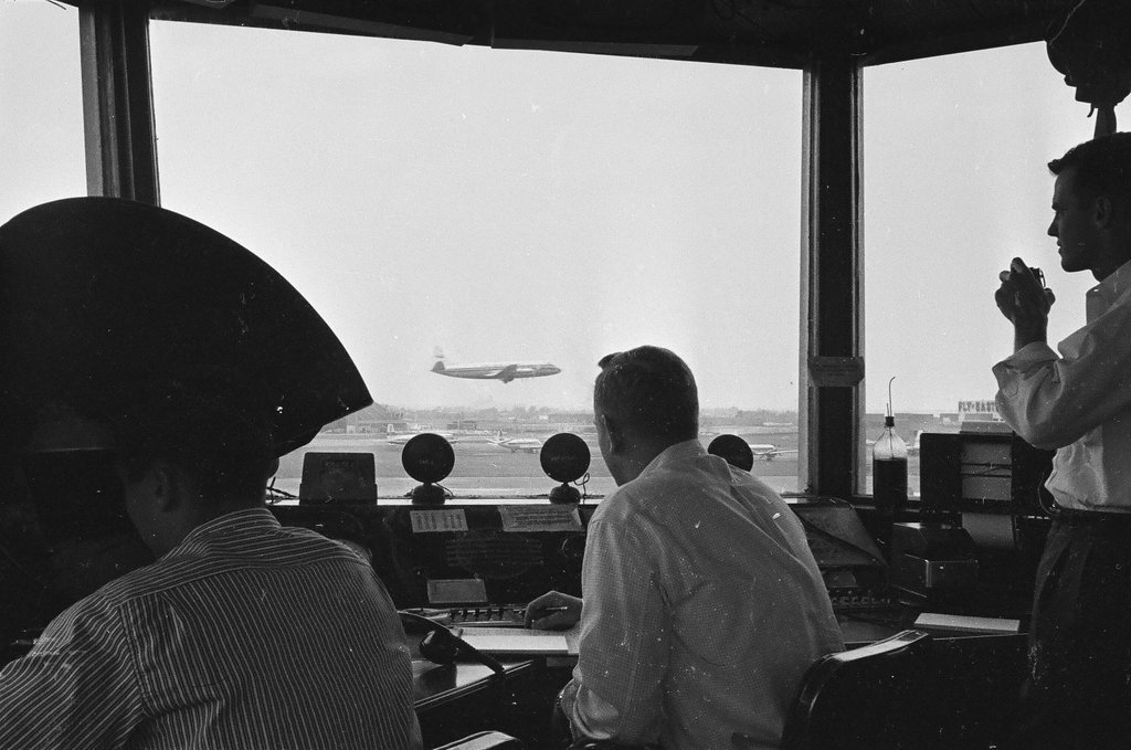Air traffic control at Midway Airport - Chicago Sun-Times