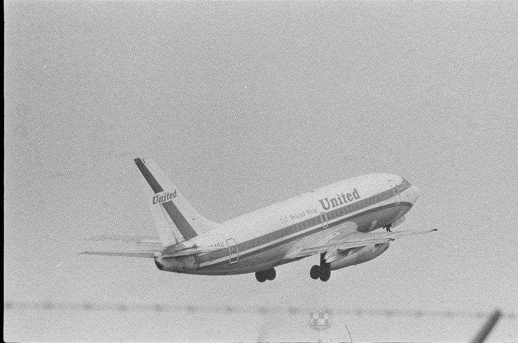Airport activity at O'Hare Airport - Charles Krejcsi for Chicago Sun-Times