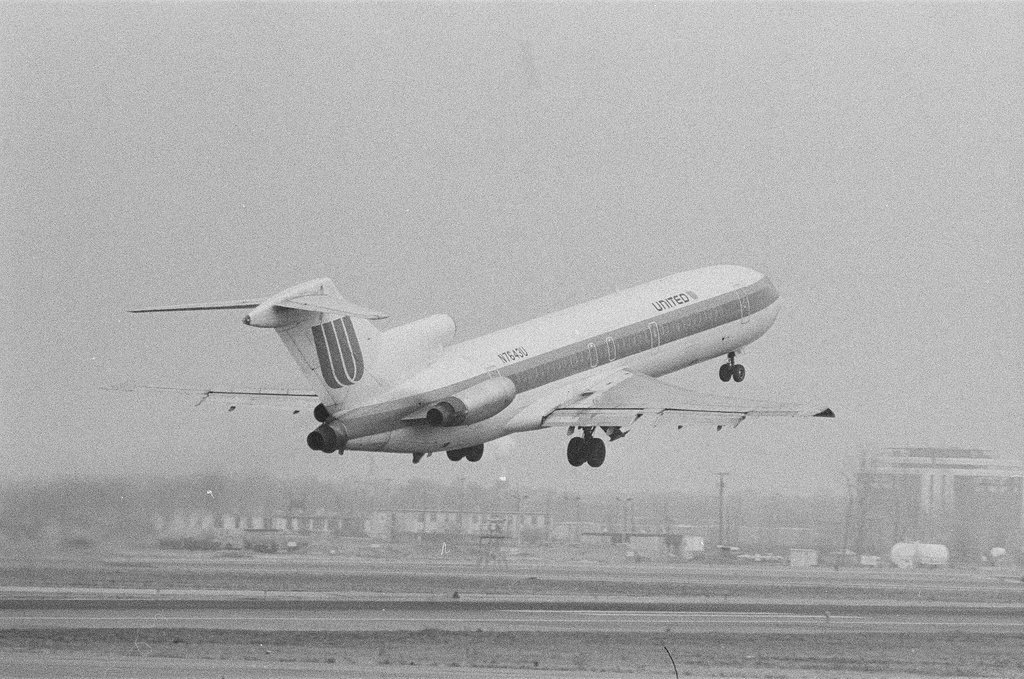 Airport activity at O'Hare Airport - Charles Krejcsi for Chicago Sun-Times