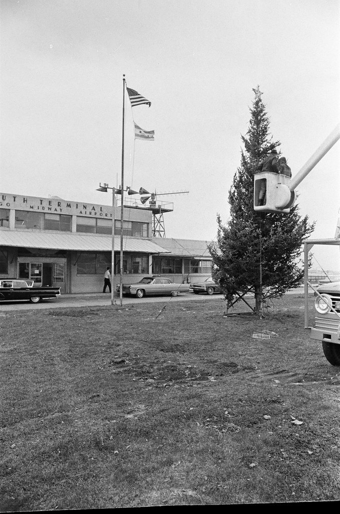 Midway Airport neighborhood - Charles Krejcsi for Chicago Sun-Times