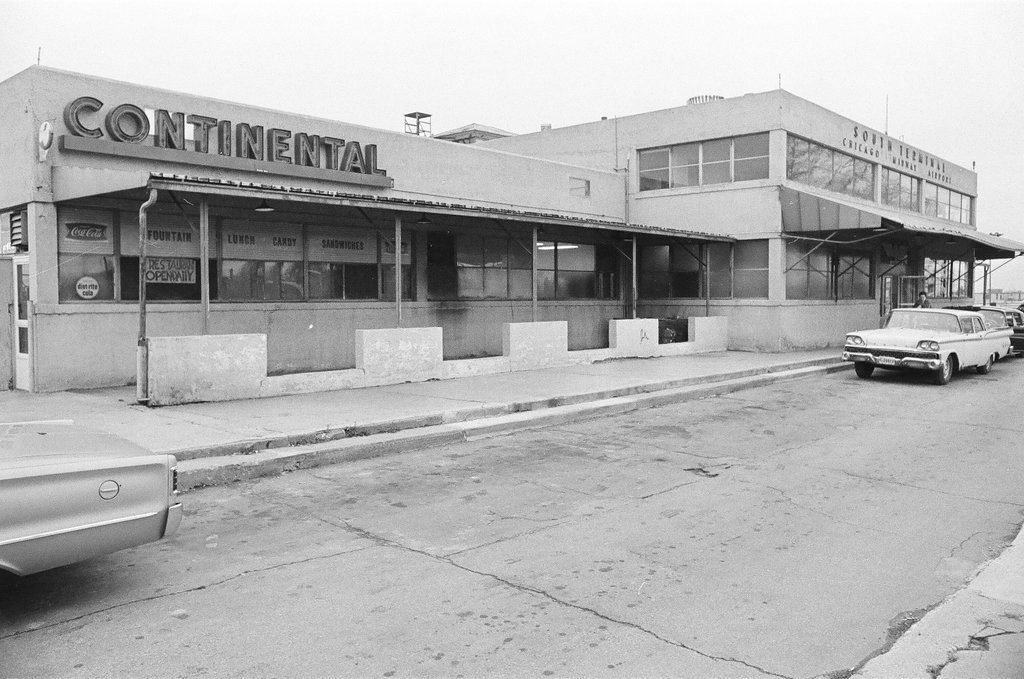 Midway Airport neighborhood - Charles Krejcsi for Chicago Sun-Times