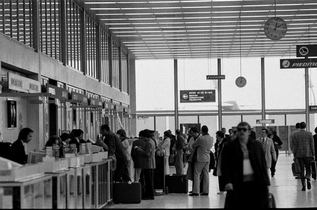 Airport activity at O'Hare Airport - Charles Krejcsi for Chicago Sun-Times