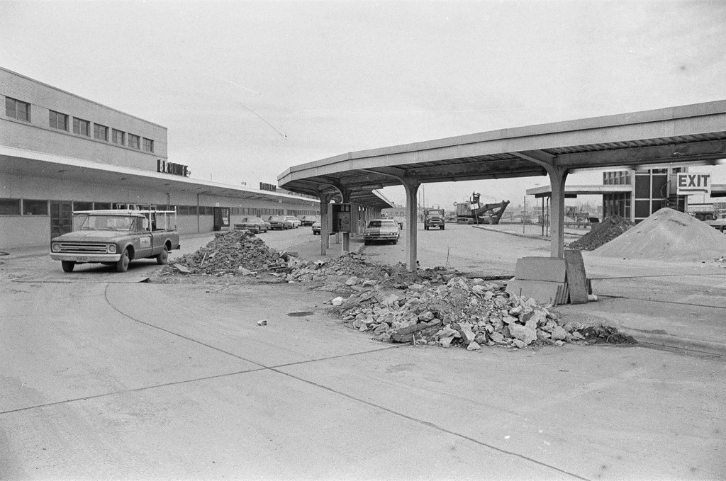 Renovations and construction underway at Midway Airport - Charles Krejcsi for Chicago Sun-Times