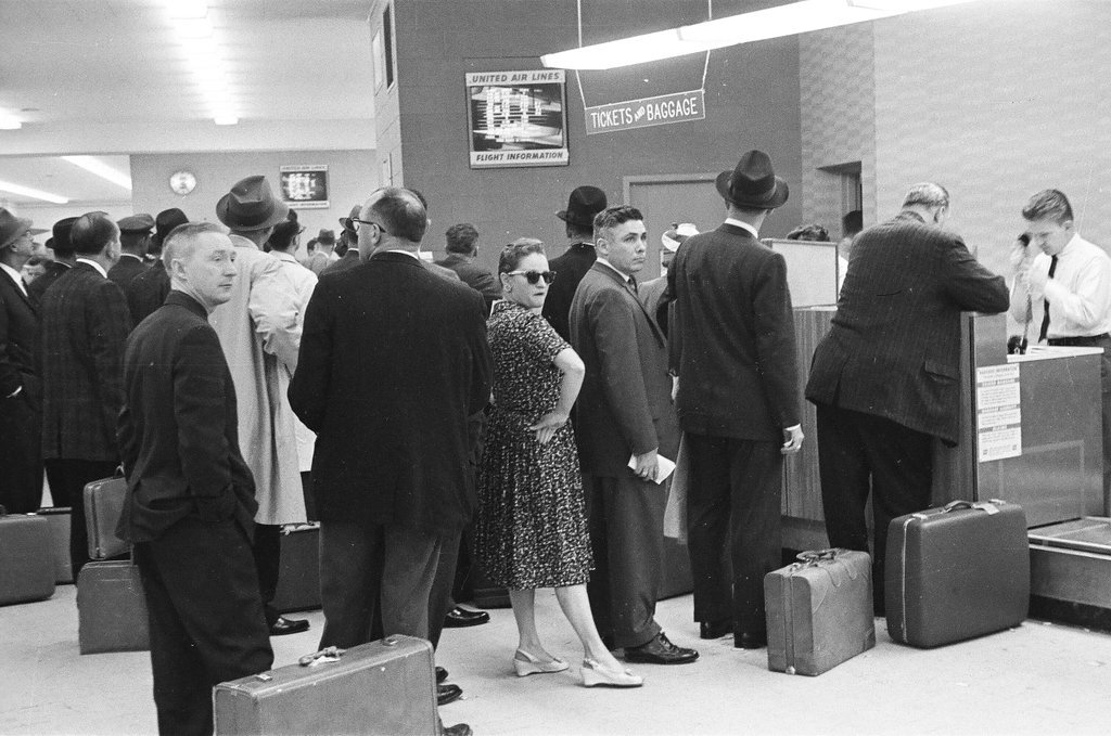 General scenes at O'Hare Airport - Kotalik (Bob or George) for Chicago Sun-Times