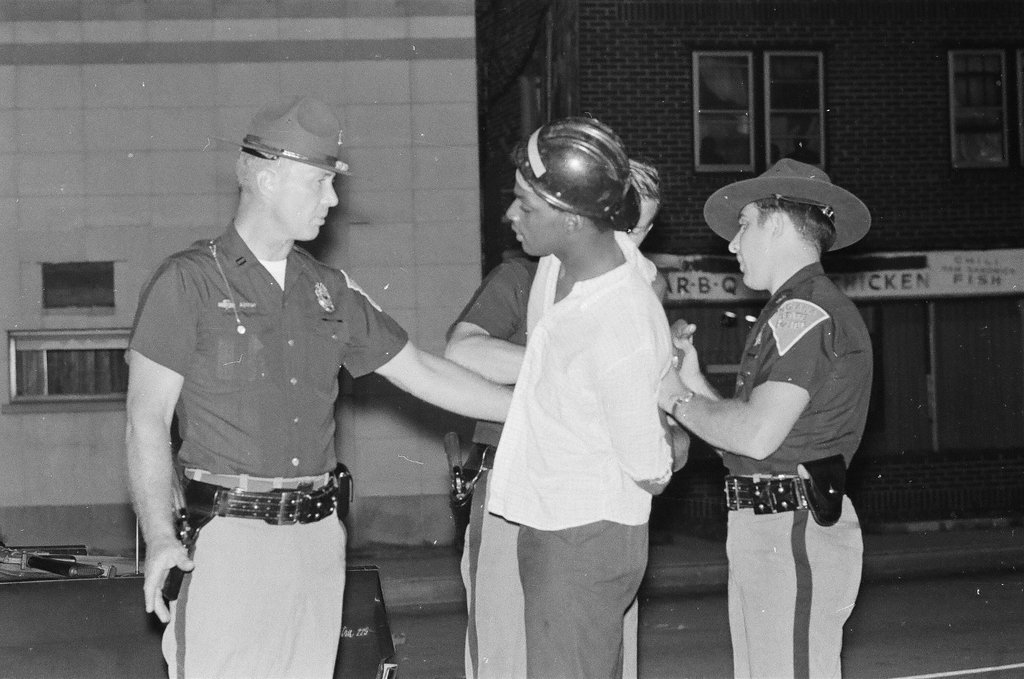 Police on race riot watch - Chicago Sun-Times