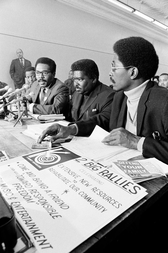 Kenwood-Oakland Community Organization press conference - Chicago Sun-Times