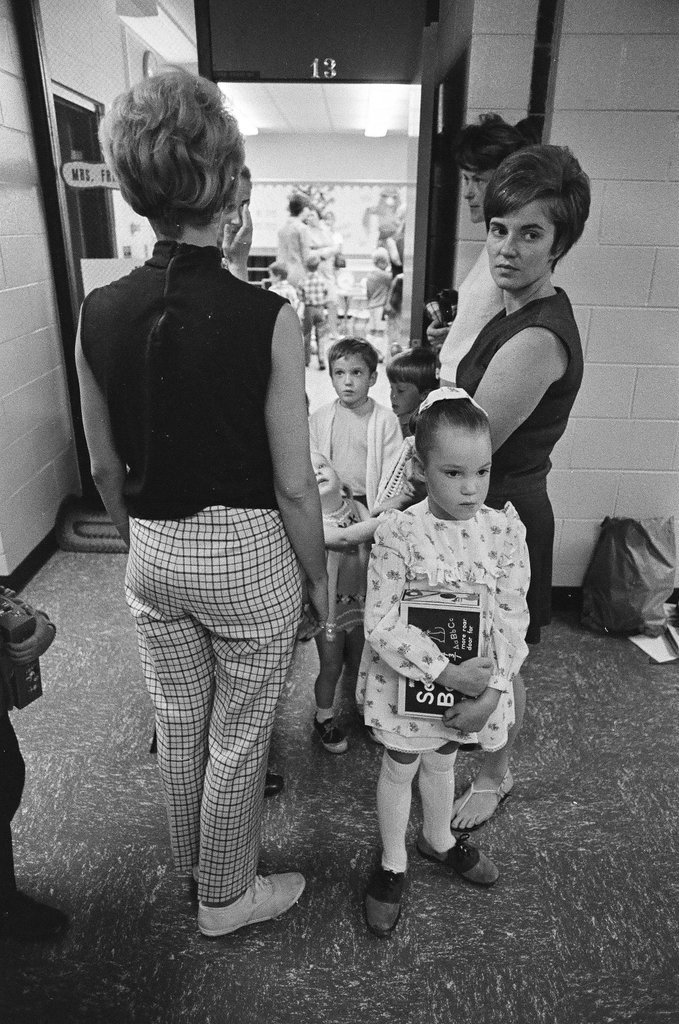 A little girl arrives at Longfellow Elementary School for her first day - Larry Graff for Chicago Sun-Times