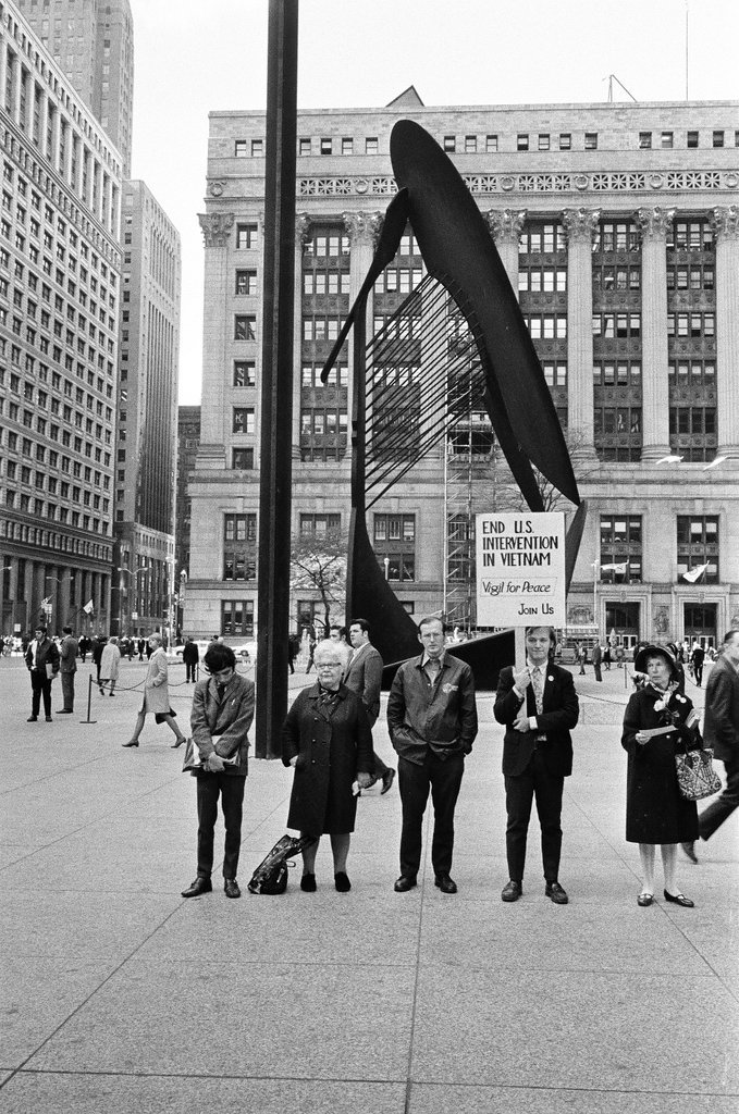Peace vigil at Civic Center - Chicago Sun-Times