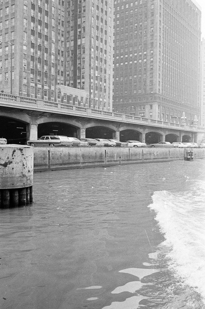 Chicago River and city seen from tour boat - Chicago Sun-Times