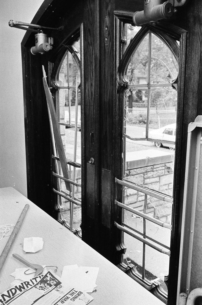 Church damaged by police during arrest - Chicago Sun-Times