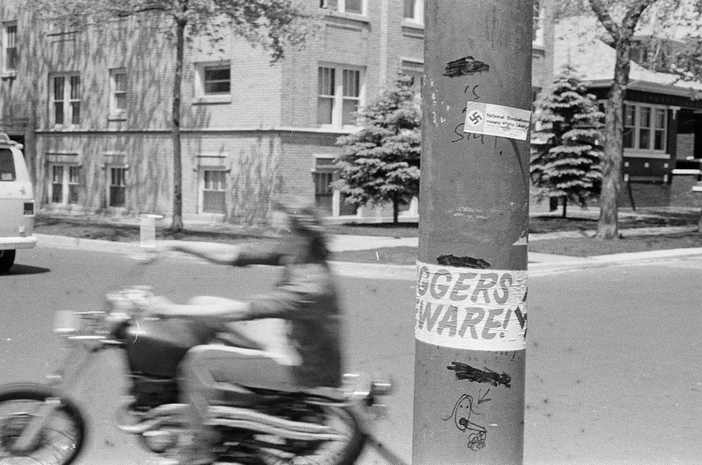 Scenes from Chicago Lawn neighborhood - Perry C. Riddle for Chicago Sun-Times