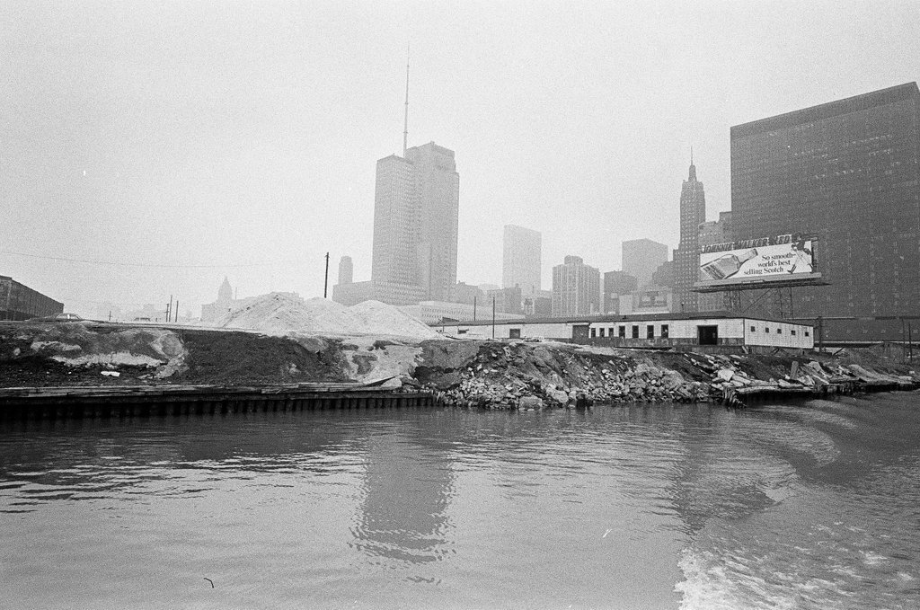 Chicago River and city seen from tour boat - Chicago Sun-Times
