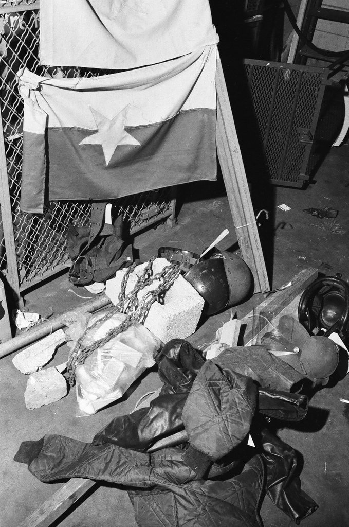 Weapons confiscated from Days of Rage demonstrators - Chicago Sun-Times