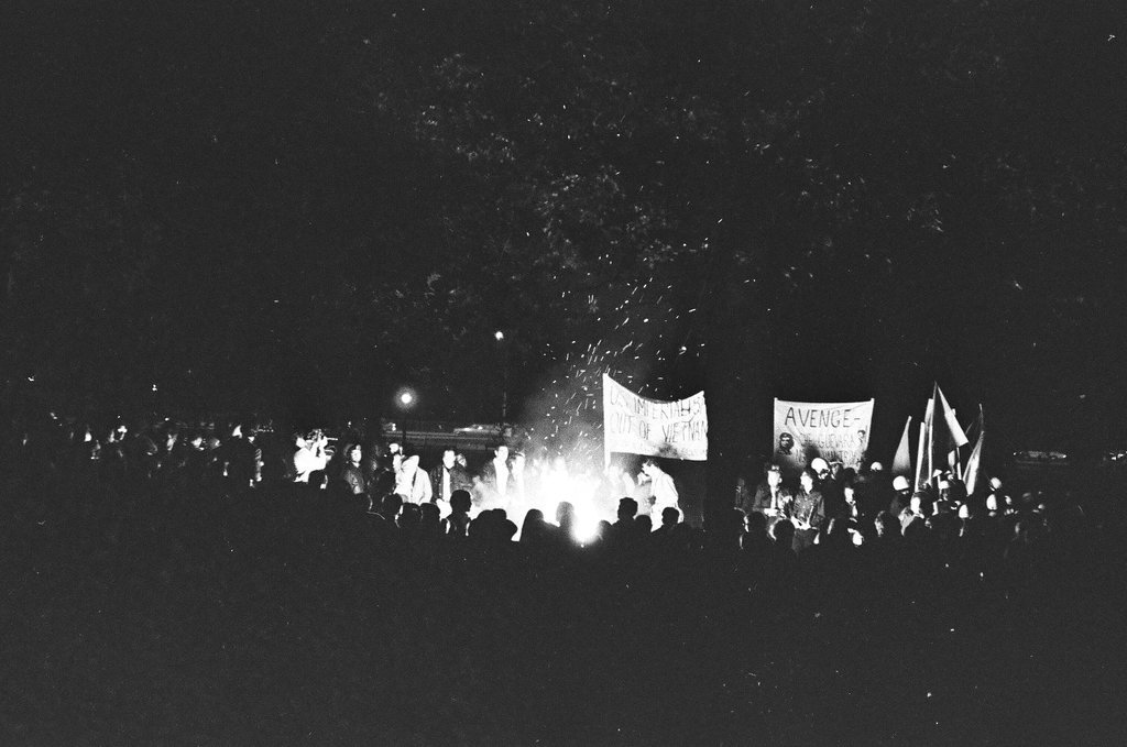 Students for a Democratic Society rally in Lincoln Park - Chicago Sun-Times