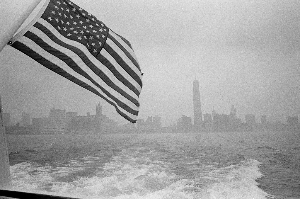 Chicago River and city seen from tour boat - Chicago Sun-Times