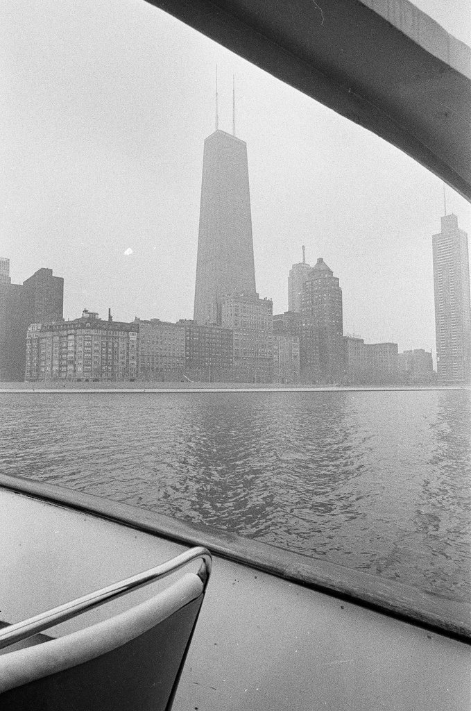 Chicago River and city seen from tour boat - Chicago Sun-Times