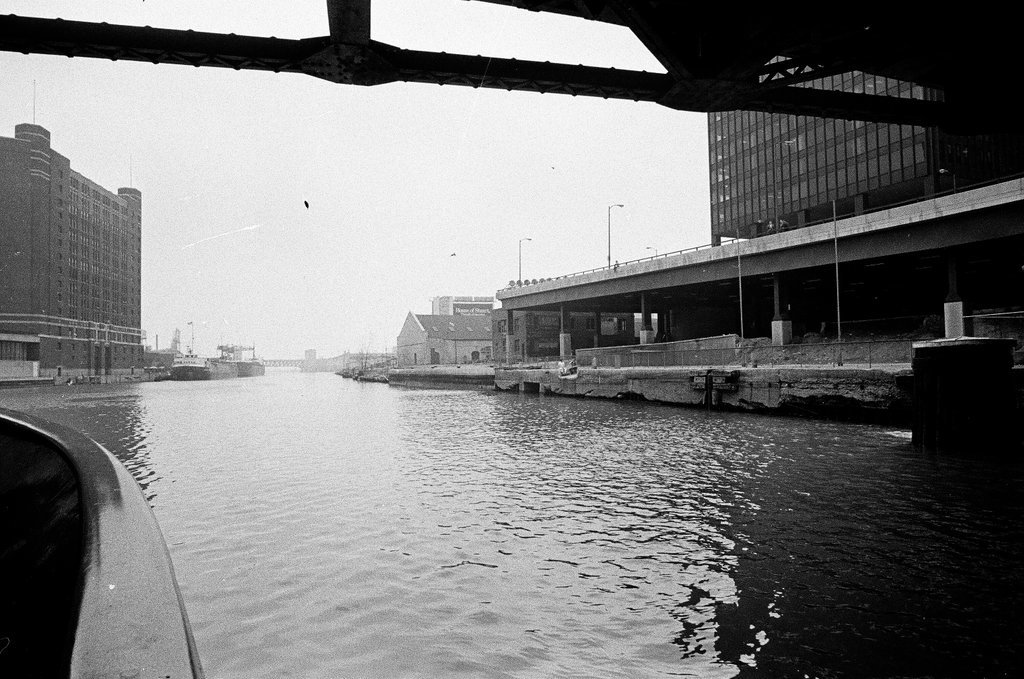 Chicago River and city seen from tour boat - Chicago Sun-Times