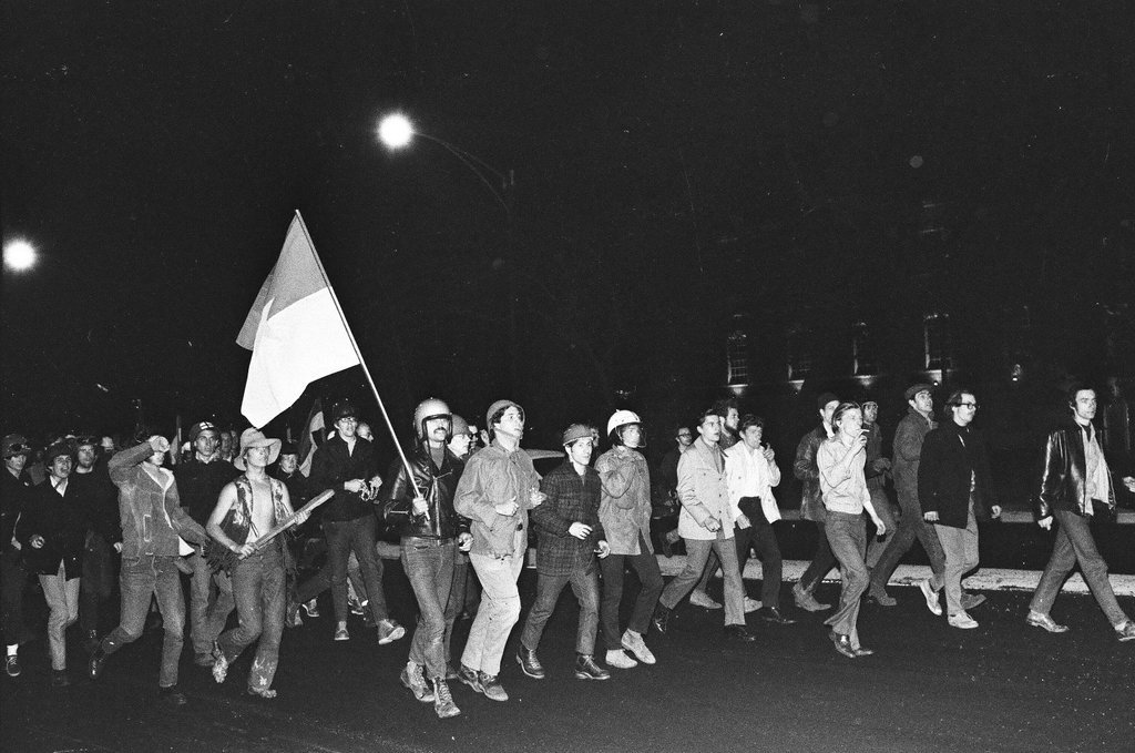 Students for a Democratic Society rally in Lincoln Park - Chicago Sun-Times