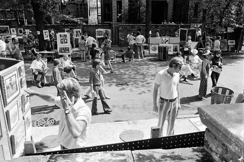 Old Town art fair - Chuck (Charles) Kirman for Chicago Sun-Times