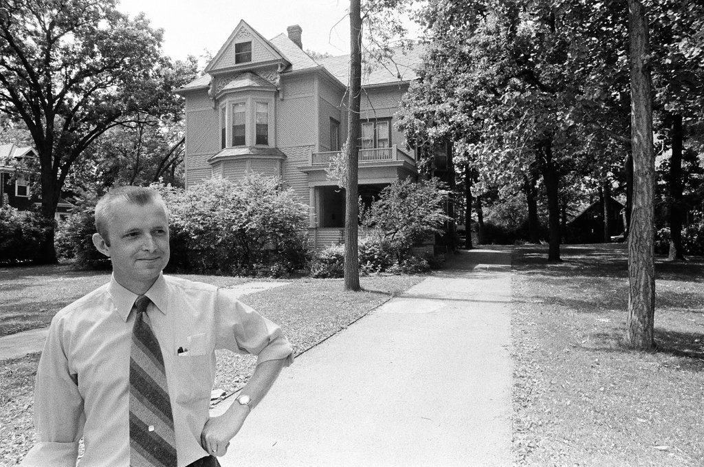 Homes and businesses in Morgan Park - Jack Lenahan for Chicago Sun-Times
