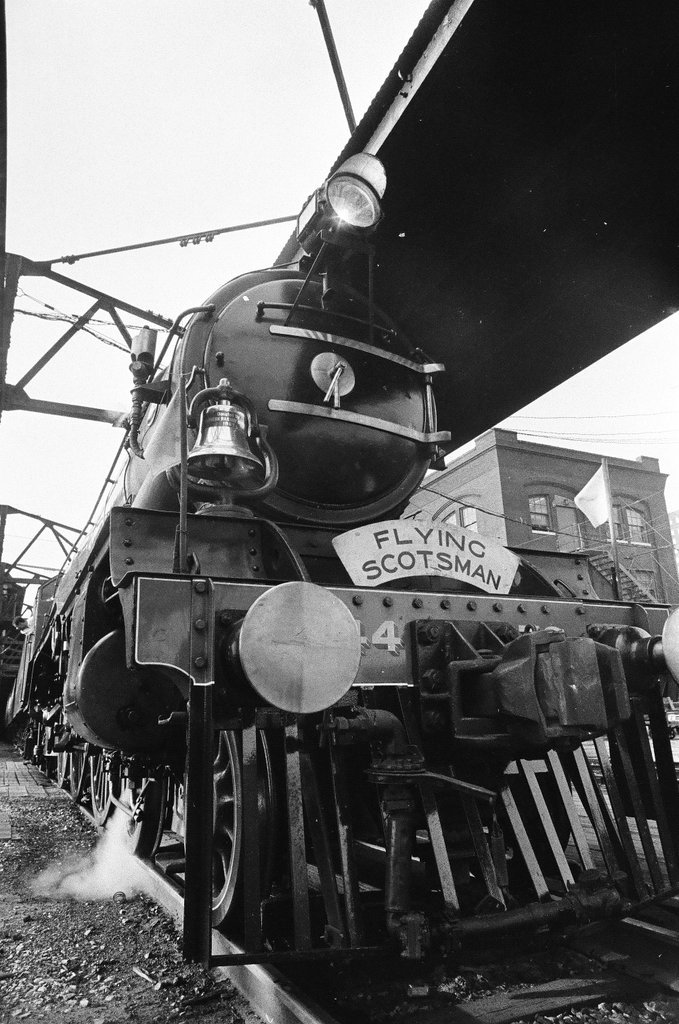 Flying Scotsman steam engine at Dearborn Station - Jack Lenahan,Pete Peters for Chicago Sun-Times