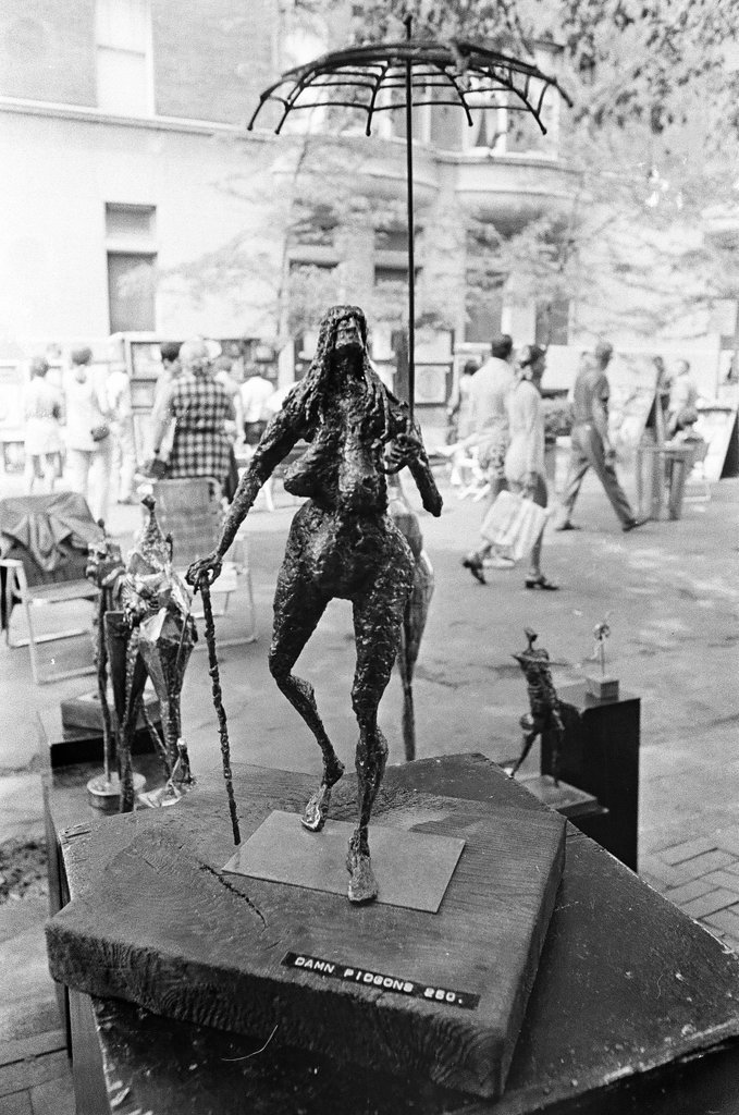 Old Town art fair - Chuck (Charles) Kirman for Chicago Sun-Times