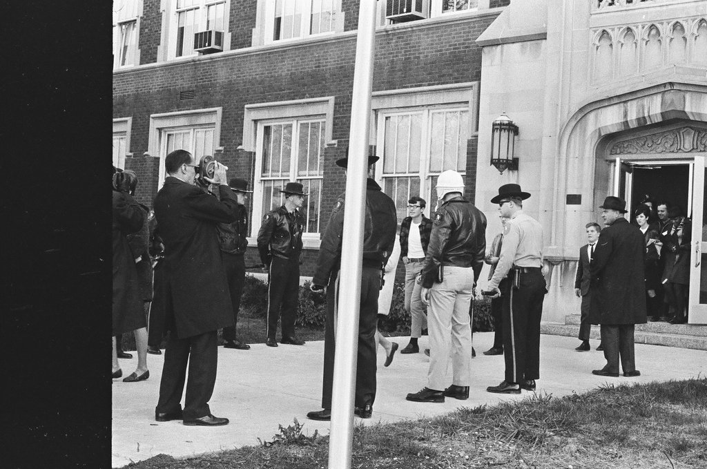 Students conflict with police at Proviso High School - Mat Anderson for Chicago Sun-Times