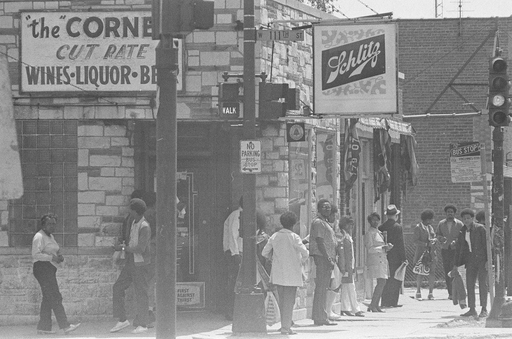 Homes and businesses in Morgan Park - Jack Lenahan for Chicago Sun-Times