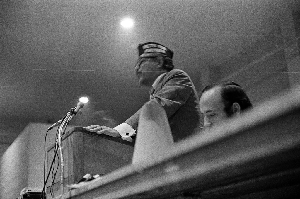 Alderman Sammy Rayner speaking at ant-war convention - Howard D. Simmons for Chicago Sun-Times