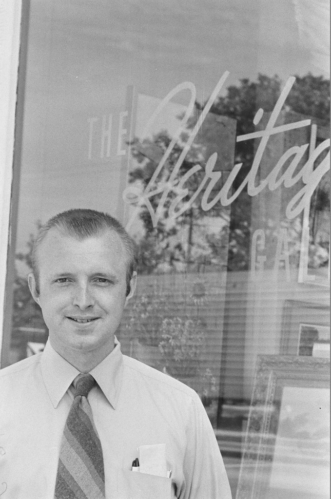Homes and businesses in Morgan Park - Jack Lenahan for Chicago Sun-Times