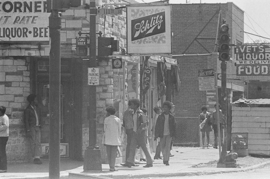 Homes and businesses in Morgan Park - Jack Lenahan for Chicago Sun-Times